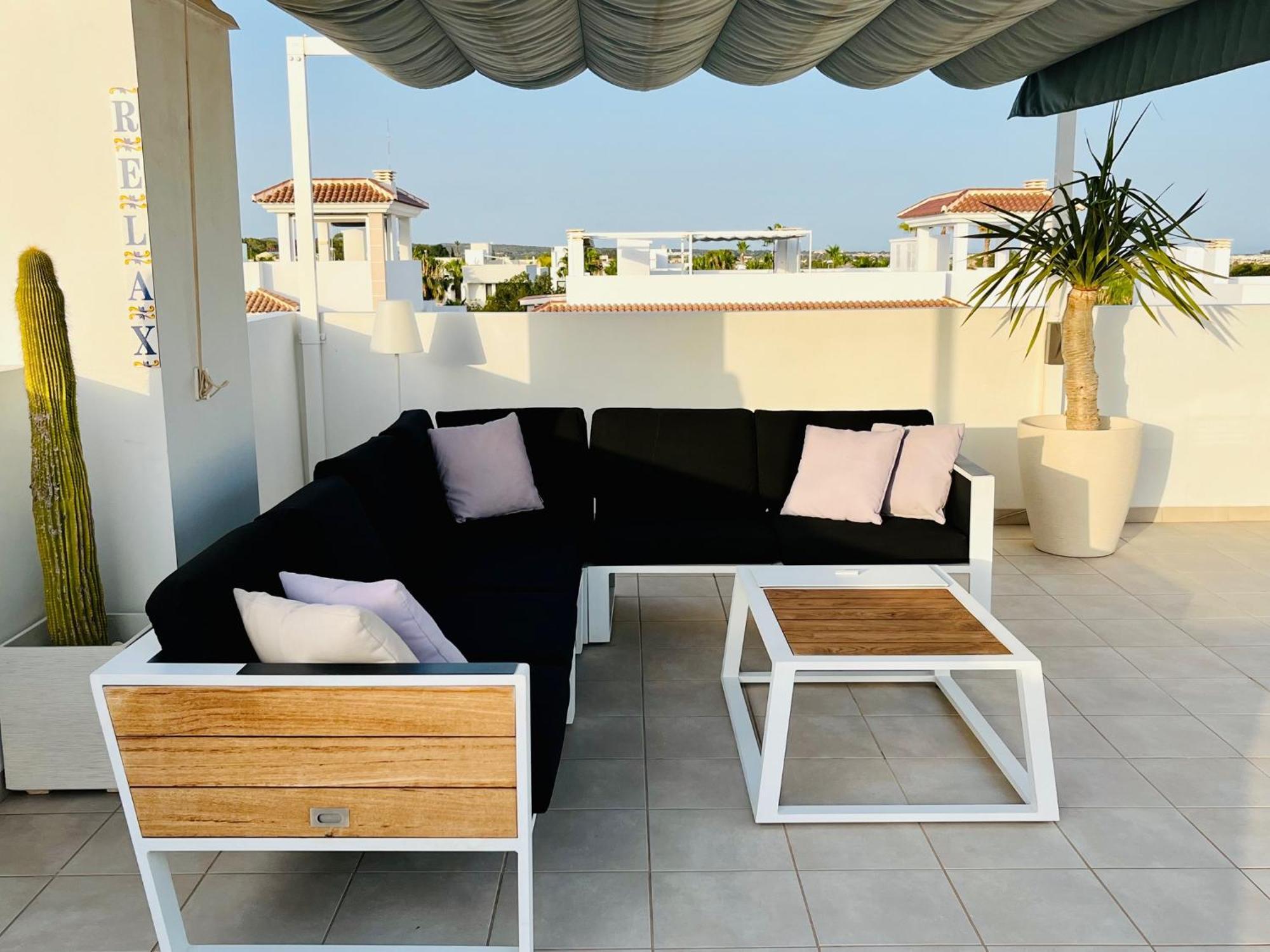 Fortuna Penthouse With Roof Terrace, Ac And Pool Apartment