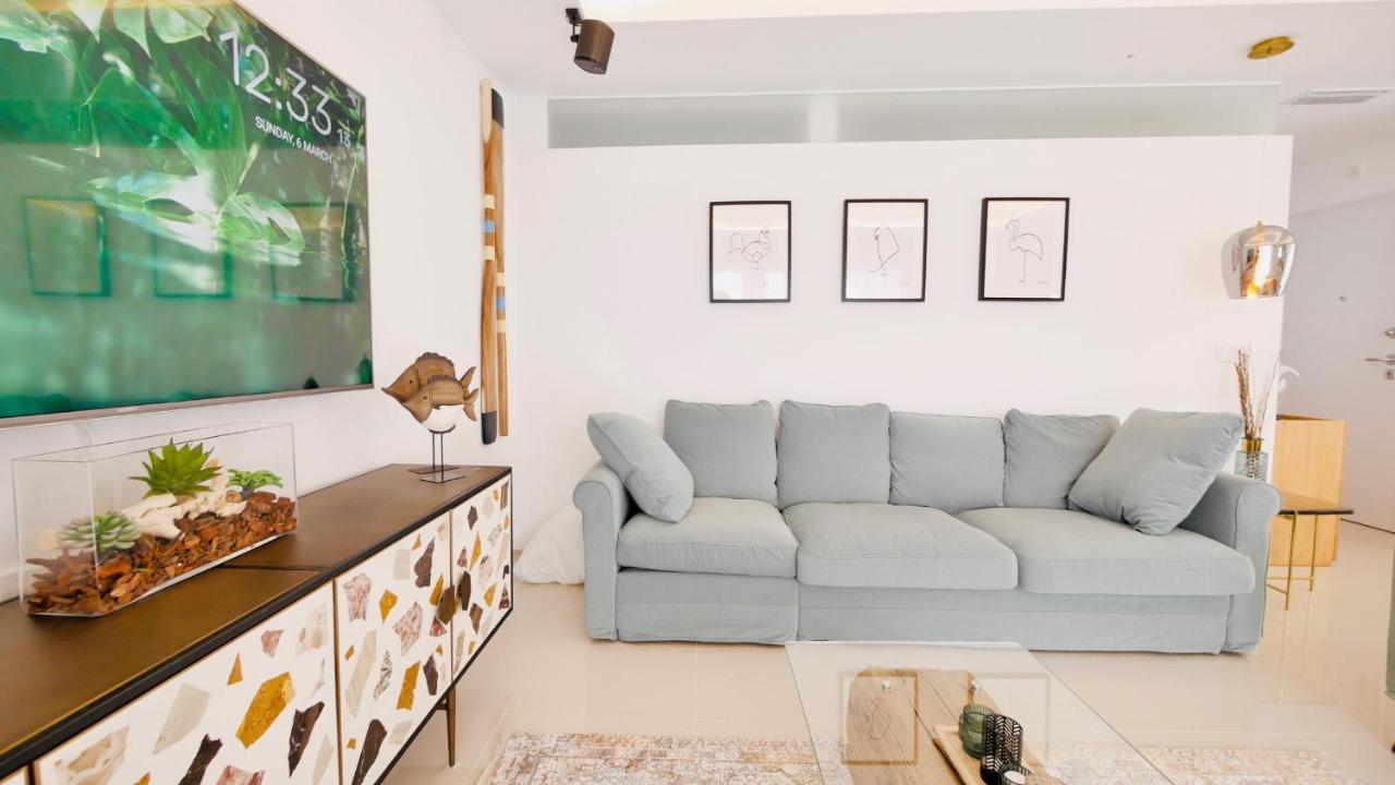 Fortuna Penthouse With Roof Terrace, Ac And Pool Apartment